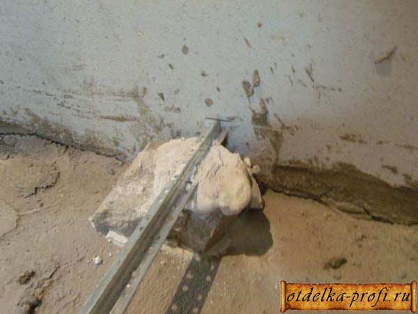 Как сделать цементно-песчаную стяжку пола своими руками